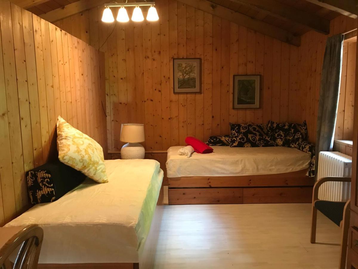 Casa Del Viandante Home Holiday And Rooms Colico Esterno foto